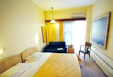 Lydia Hotel 3*