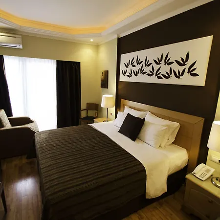 Otel Lydia