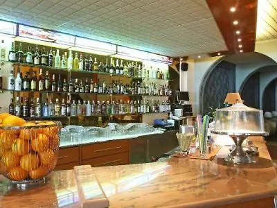 Lydia Hotel 3*
